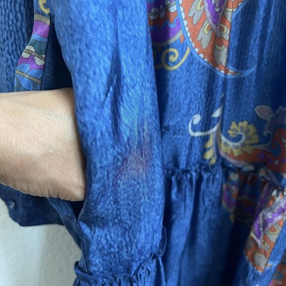 Johnny Was Sascha Silk Shirt Dress Tiered Sz S Long Slv Blue Paisley Spray - Picture 8 of 9